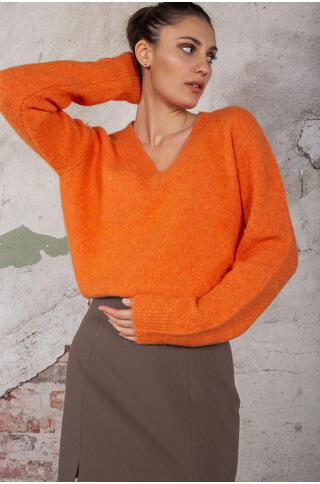 Samantha Sweater V-neck alpaca sweater
