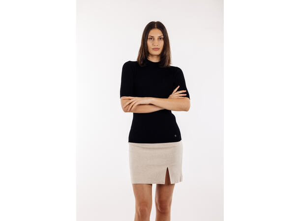 Lara Tee Black M 365 organic cotton mock neck tee 