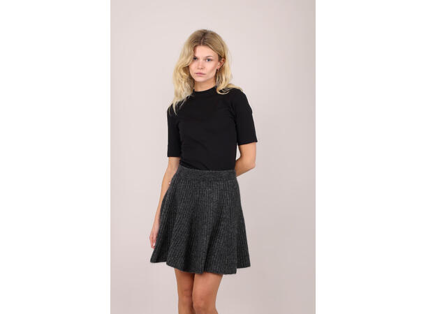 Lara Tee Black M 365 organic cotton mock neck tee 