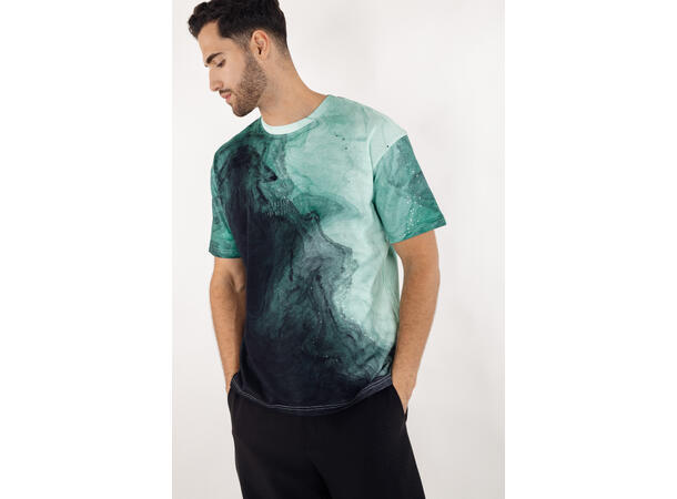Stitch Tee Deep Ocean AOP M Embossed logo print tee