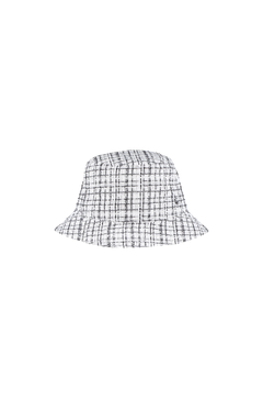 Katie Hat White/Black One Size Boucle bucket hat