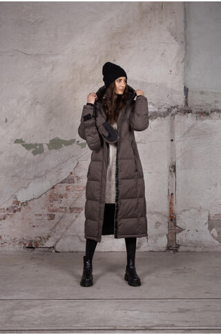 Liv Coat Padded channels coat