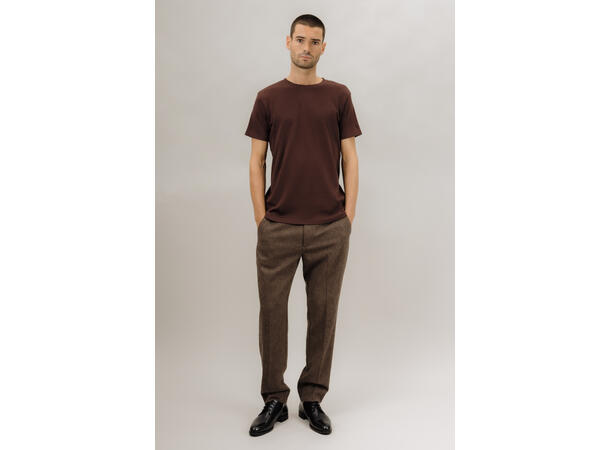 Bruno R-neck Tee Fudge L Organic cotton R-neck t-shirt 