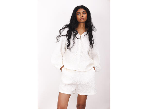Dora Shorts White S Crinkle cotton shorts 