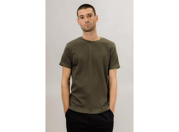 Bruno R-neck Tee Forest Night L Organic cotton R-neck t-shirt 