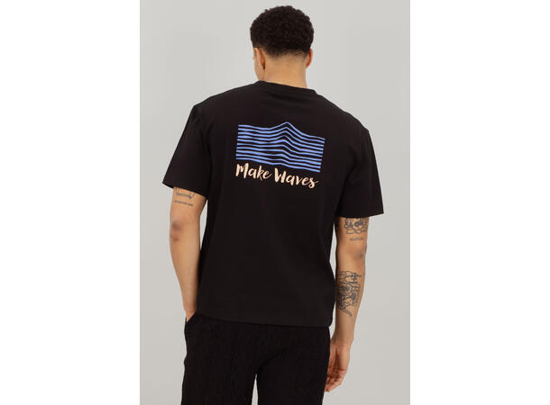 Enea Tee Black Ocean Child L Graphic print tee 