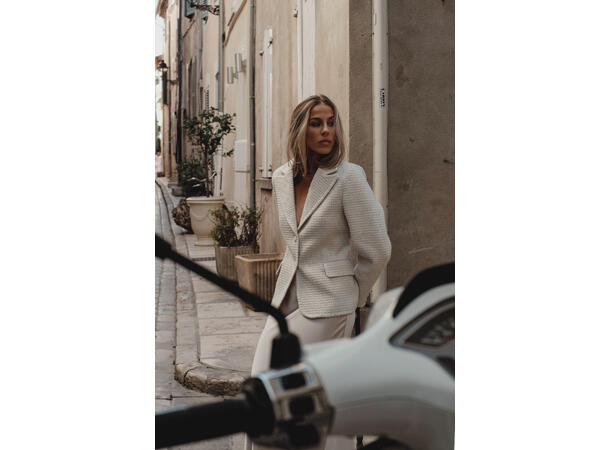 Lilje Blazer Cream M Slim wool blazer 