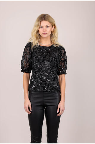 Maggie Top Embroidered top with puffed sleeves