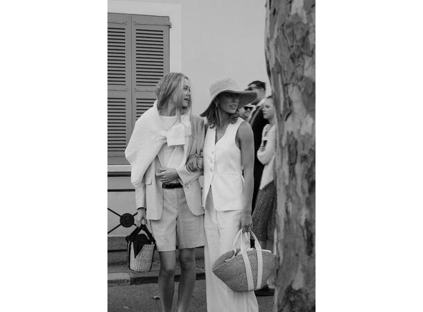 Clary Shorts Sand M Linen shorts 