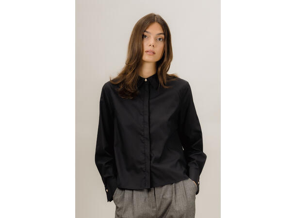 Grete Shirt Black S Tencel cotton shirt with chain 