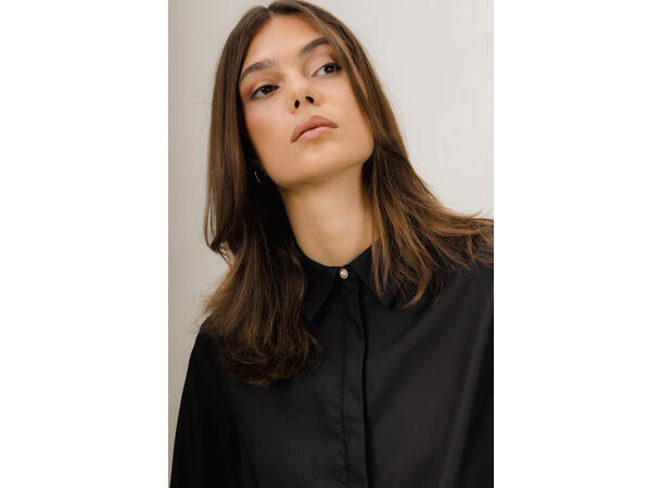 Grete Shirt Black S Tencel cotton shirt with chain 